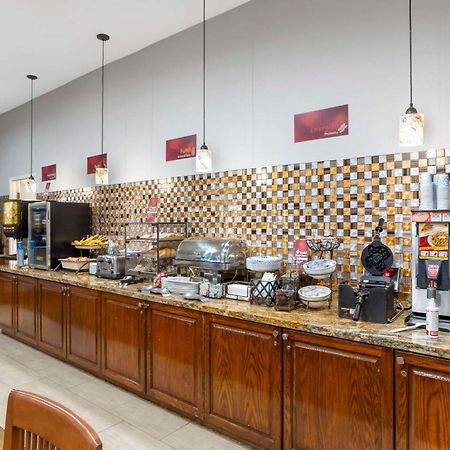 Best Western Plus Hobby Airport Inn And Suites Houston Bagian luar foto