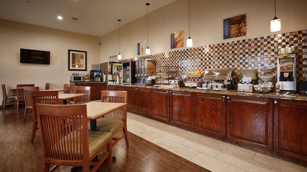 Best Western Plus Hobby Airport Inn And Suites Houston Bagian luar foto