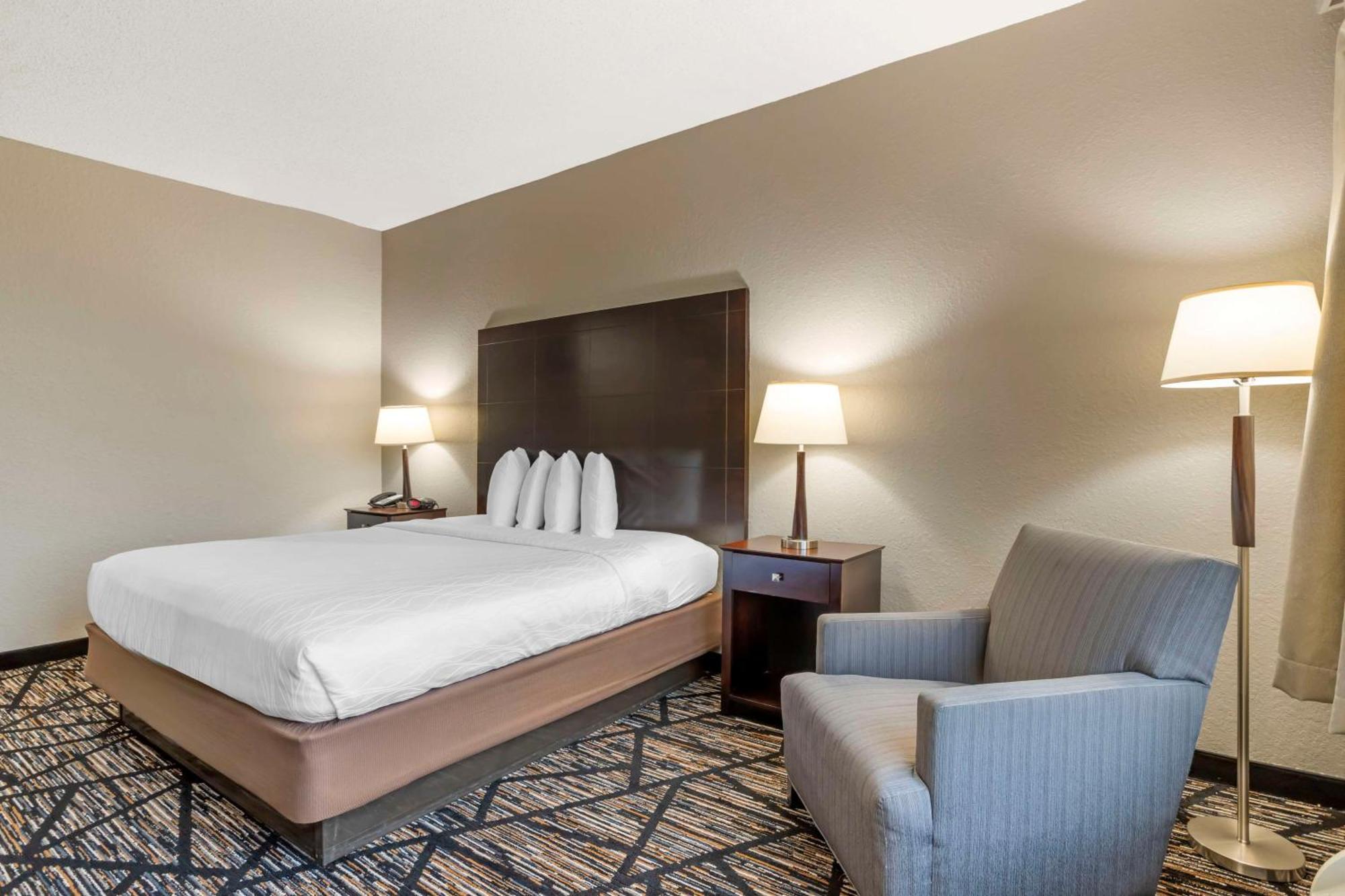 Best Western Plus Hobby Airport Inn And Suites Houston Bagian luar foto