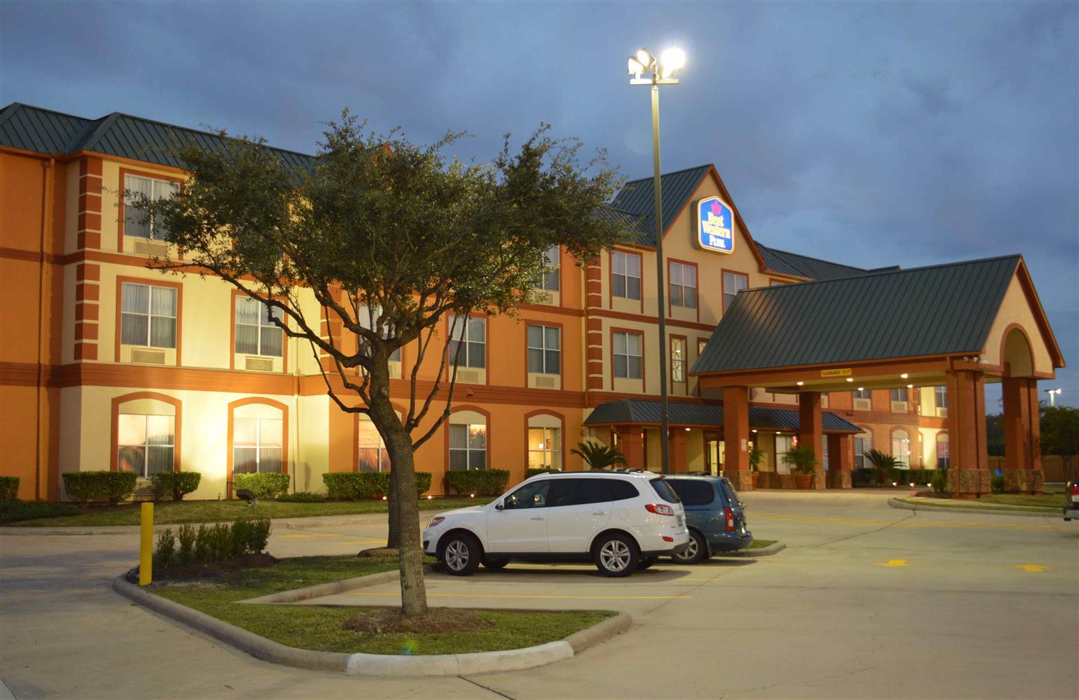 Best Western Plus Hobby Airport Inn And Suites Houston Bagian luar foto